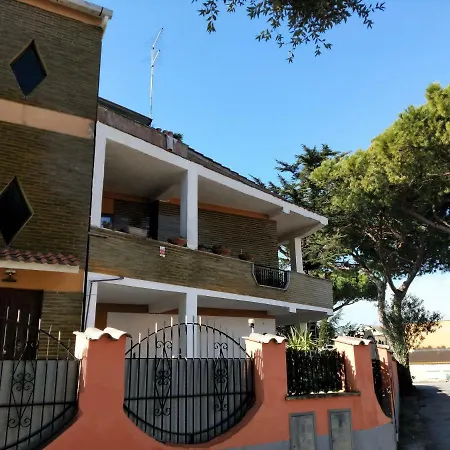 Isola Guest house 3*